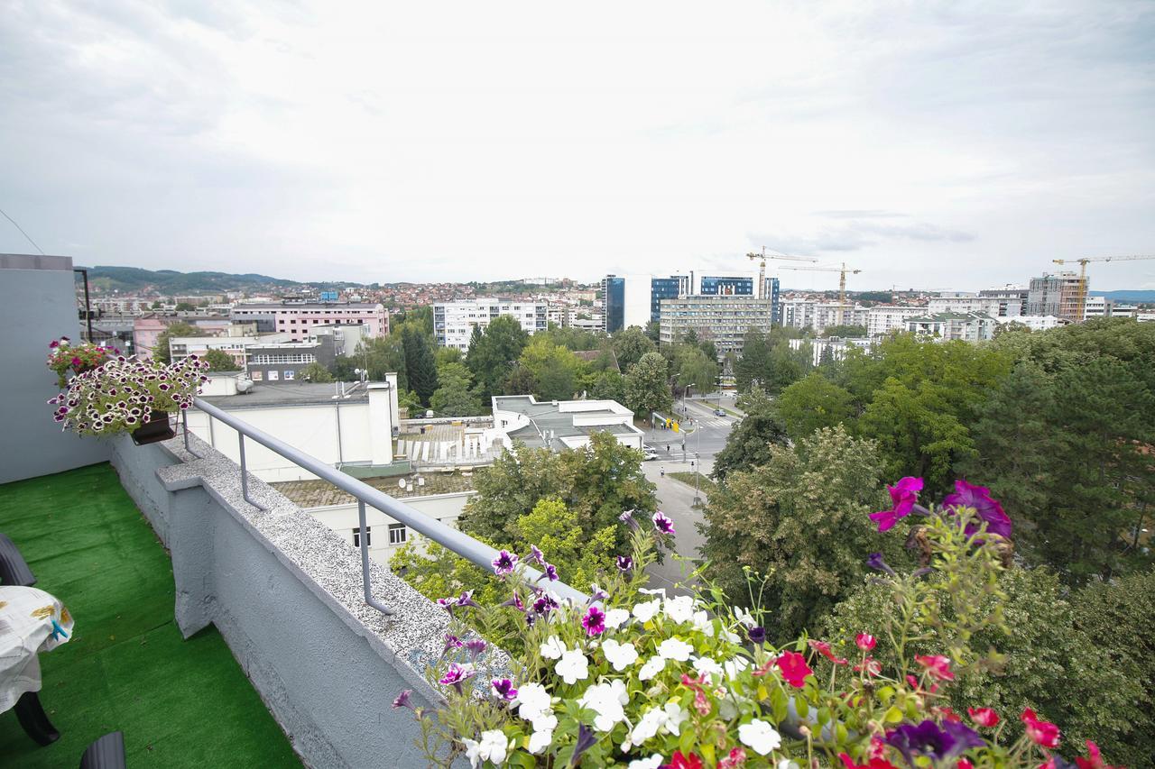 Apartman Penthaus U Strogom Centru Banja Luke Banja Luka Esterno foto